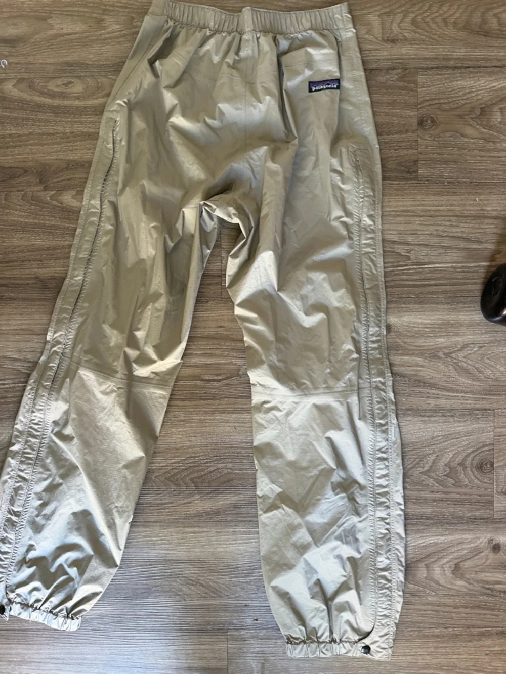 Patagonia Men's Shell Pants in Beige - Lightweight Water-Resistant Size: XS